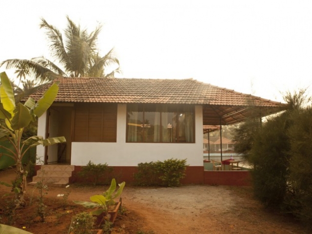 Mahi Yoga Accommodation in Goa, Arambol beach